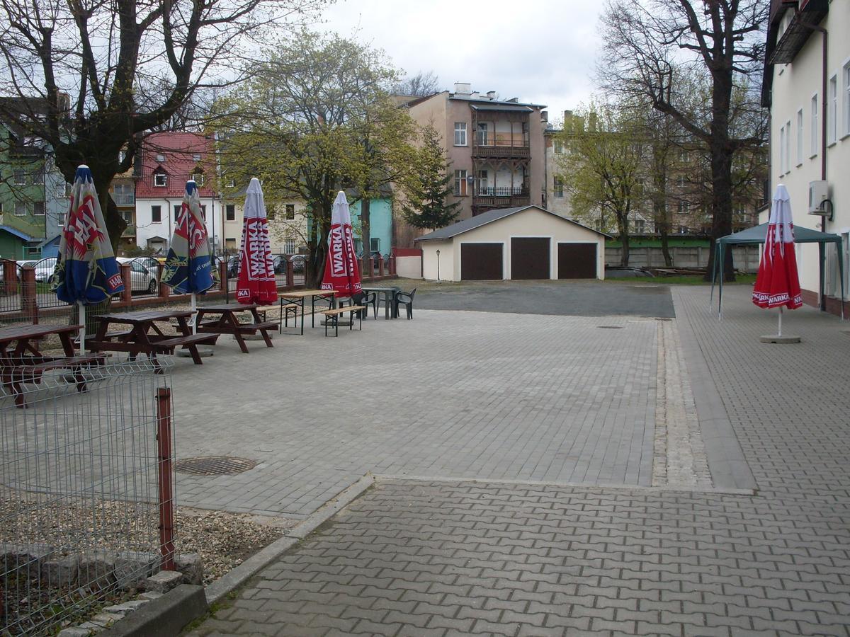 Hotel Krokus Kamienna Gora Esterno foto