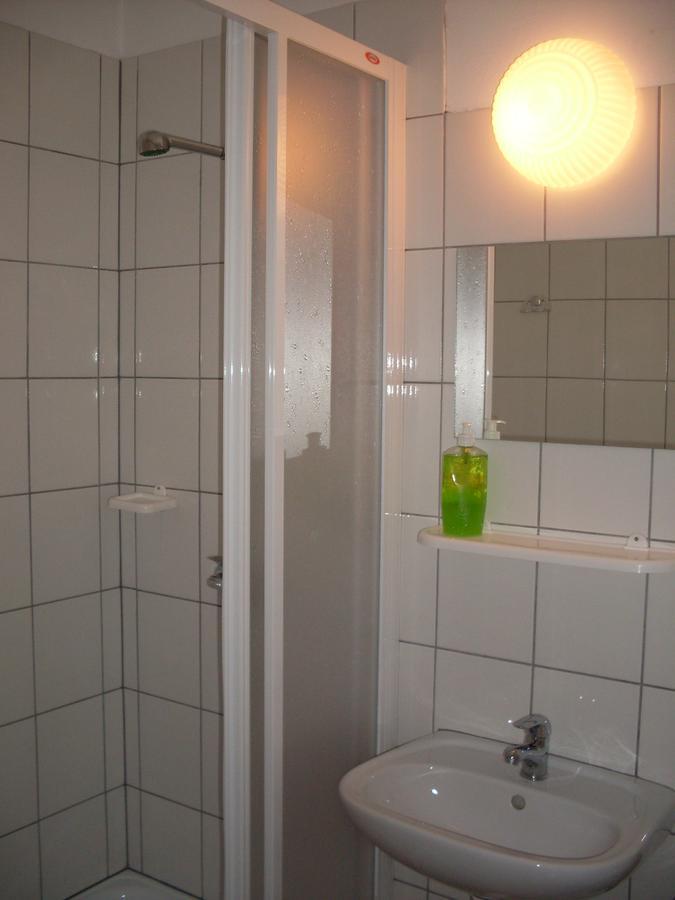 Hotel Krokus Kamienna Gora Esterno foto